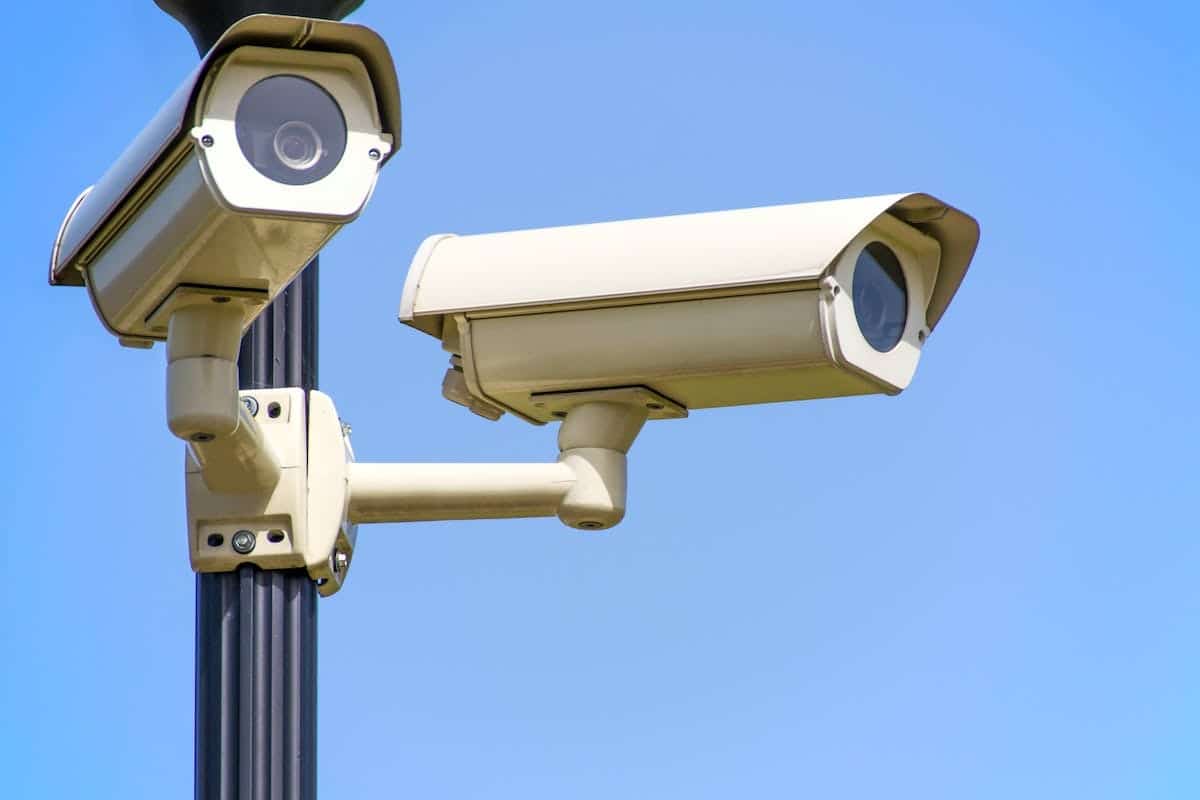 Protégez-vous contre les fraudes à domicile : procédures à suivre pour éviter les arnaques