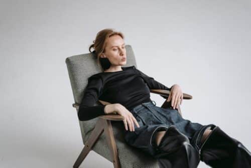 Les critères essentiels pour sélectionner le fauteuil releveur idéal pour un senior