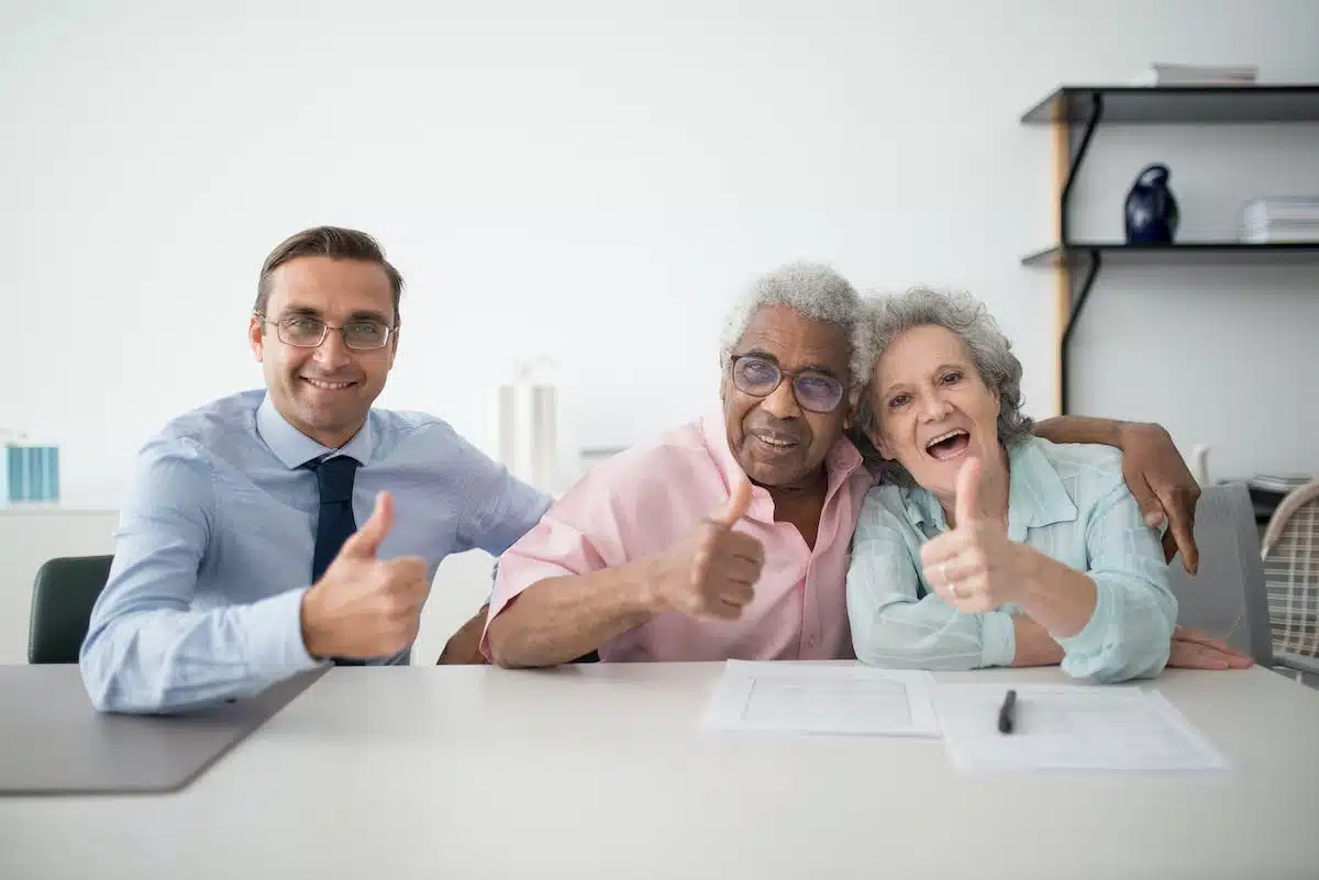 Les astuces pour résoudre les litiges courants des seniors