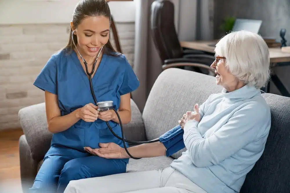 Seniors : importance de choisir une mutuelle santé