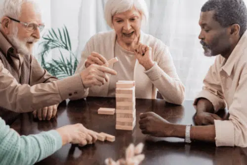 Transmission de patrimoine et d’héritage pour les seniors : Guide complet et astuces pour une gestion optimale