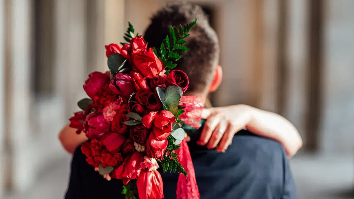 Quelle couleur de rose pour un anniversaire de mariage ?